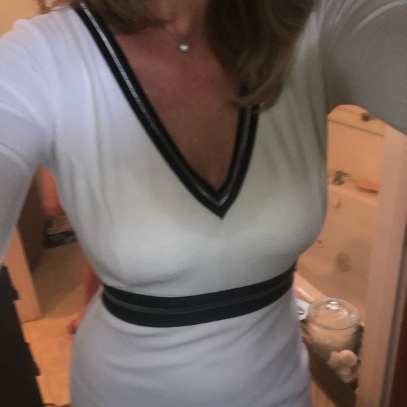 Guess Dress - Picture 2 of 4